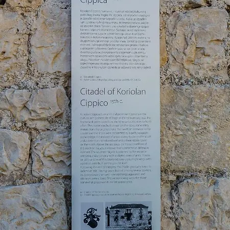 Castle Cippico Appartement