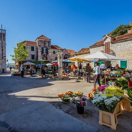 Castle Cippico Kaštela