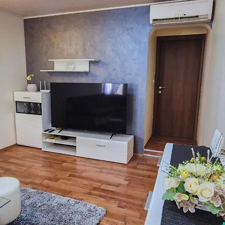 Apartment Castle Cippico