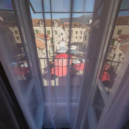 Castle Cippico * Kaštela