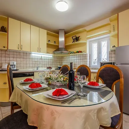 Castle Cippico Apartment